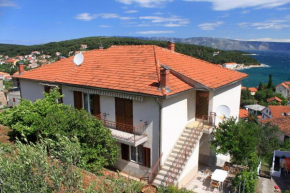 Apartments and rooms with parking space Jelsa, Hvar - 8798